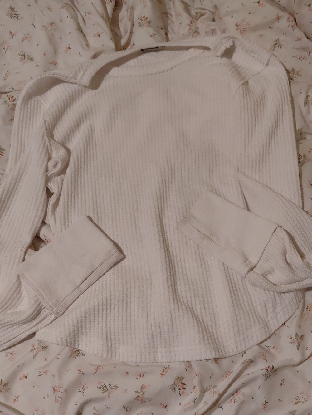 Women's White Ribbed Long-Sleeve Pullover Hoodie
